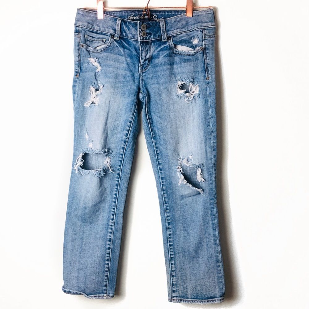 EUC American Eagle Artist Ripped Denim 4R